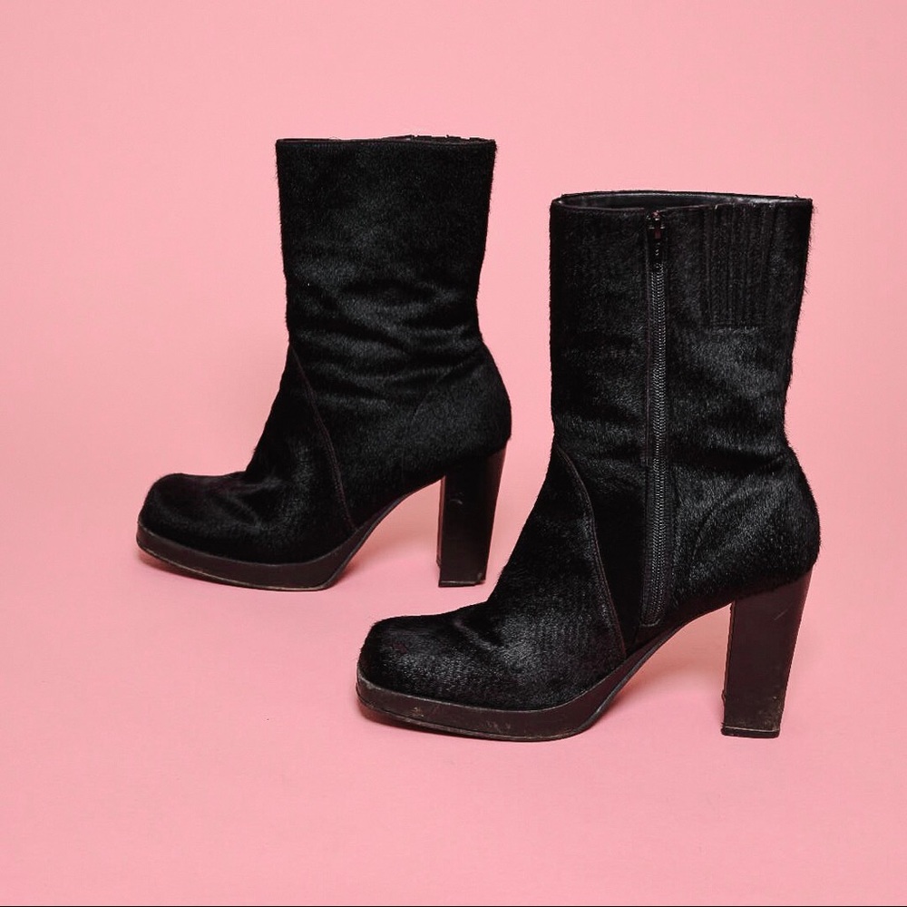 2000’s Goth Black Pony Hair Platform Boots